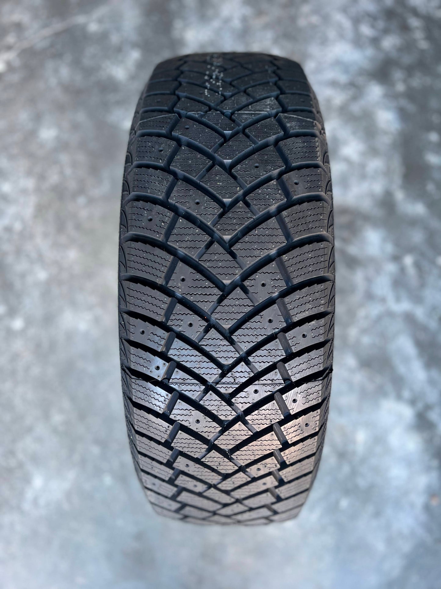 255/55R18 G-M Winter GRIP SUV 109T XL